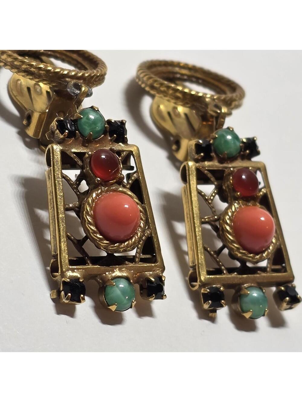 Vintage Possible Schreiner Dangle Clip On Earrings Faux Coral Cabochon Read